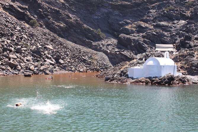 Santorini - Volcano and Hot springs Boat Trip with Bus Transfer - Order of Activities and How It Affects Your Skin