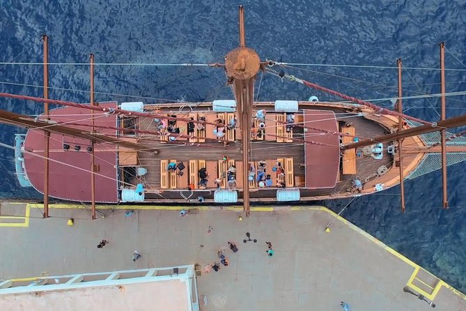 Santorini Volcano Half Day Tour - FAQ