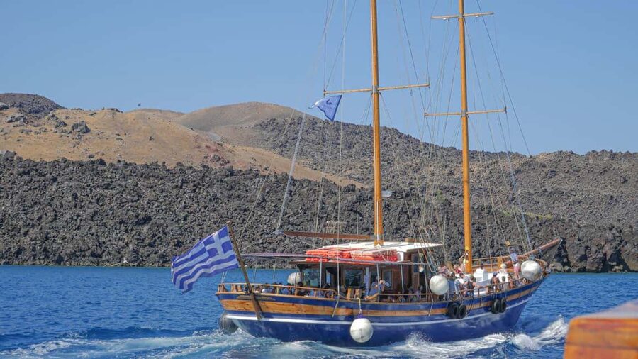 Santorini Volcano, Hot Springs Adventure - How This Santorini Volcano Hot Springs Day Really Works