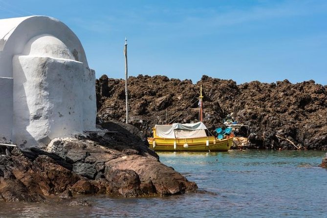 Santorini Volcano Tour - Timing and group vibe: why this tour feels like a half-day power move