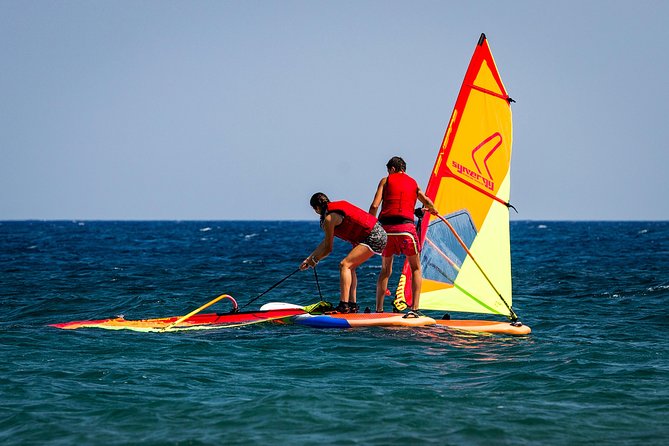 Santorini Windsurfing lessons - The kind of progress you can expect on your first session