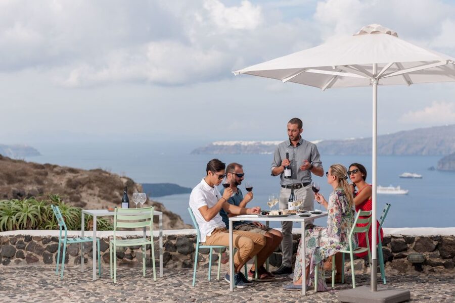 Santorini Wine Roads: Tour of 3 Wineries with a Sommelier - How Kouloura Vines Survive Wind, Sun, and the Island’s Toughness