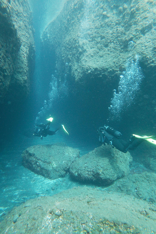 Scuba Diving in the Volcanic Caldera/shorelines of Santorini - Two Underwater Sessions: Volcanic Terrain and Protected Nature