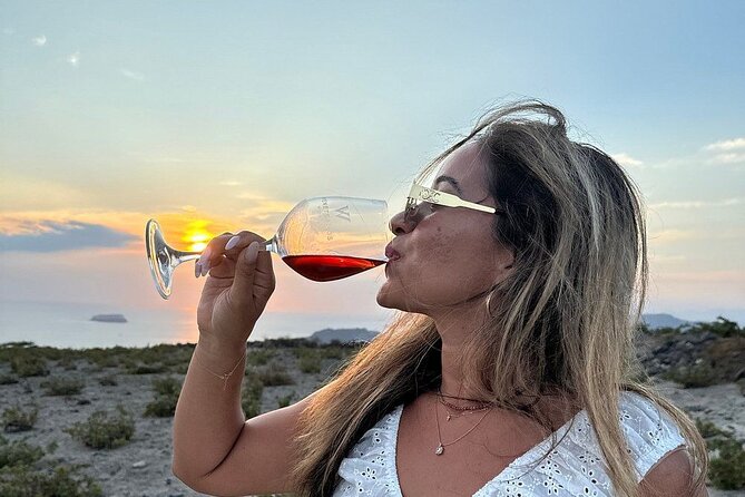 Sunset Santorini Wine Best views 2 Wineries and Tapas - Key things you’ll care about