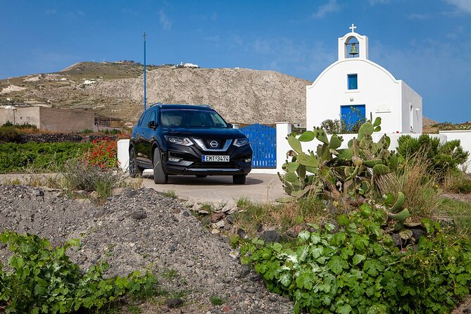 SUV Santorini Highlights Private Tour - Oia in 45 minutes: how to make the most of the classic village