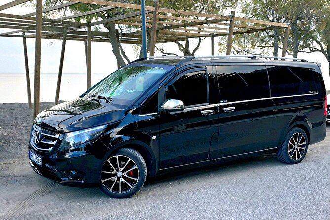 Taxi Service in Santorini - Price and Value: $21.63 per Person for a Private Ride