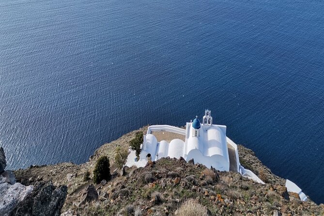 Terroir Santorini – Volcanic Heritage & Wine Experience - Red Beach: a quick 20-minute color burst with lava cliffs