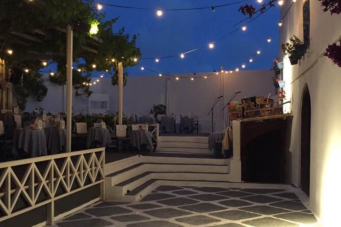 The Greek Wedding Show - Santorini - Food and Wine: Expect Meze Snacks, Not a Full Dinner