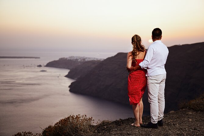 Timeless Memories: Your Exclusive Santorini Photo Session - What’s included (and what you should plan for)