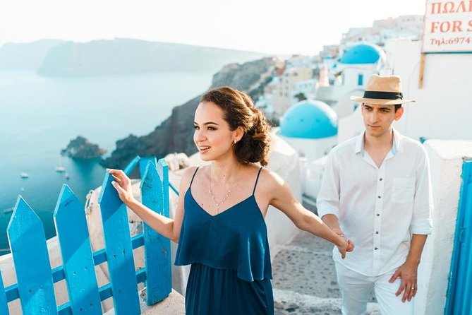 Tour Santorini with a professional photographer - The guide experience: English narration and local context that actually helps