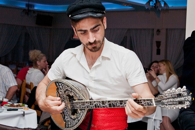 Traditional Greek Night live Music & Dinner Show in Santorini - Key things to know before your Santorini Greek night