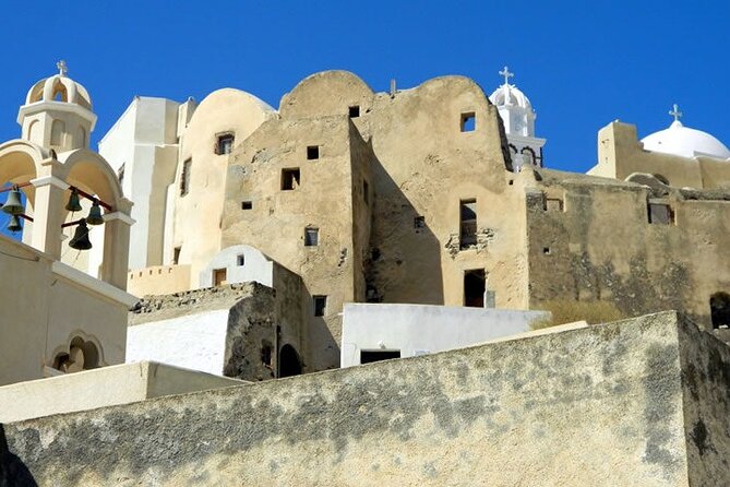 Traditional Villages & Akrotiri Excavations: Private Tour - Who should book this private Santorini loop