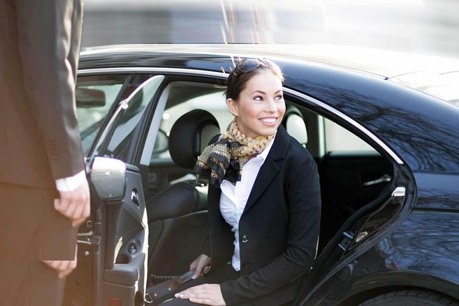 Transfer From or To Santorini Airport Designed By You - The ride style: shared shuttle efficiency versus a private upgrade